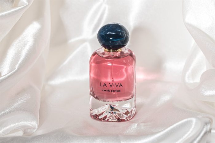 KMB03856 la viva – Image 1